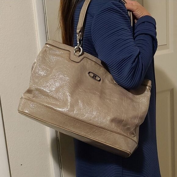 💯 Authentic  Celine tote bag 🍀 - Picture 3 of 13